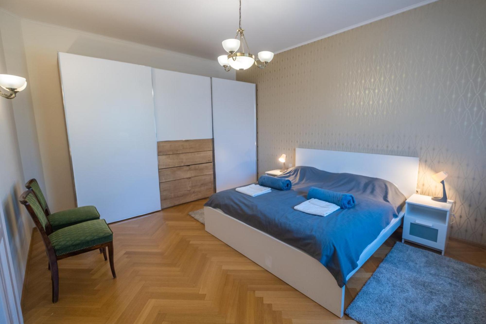 Giovanni'S Airport House Budapest Exteriör bild